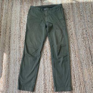 Brooks Brothers Red Fleece Green Chinos 32x32
